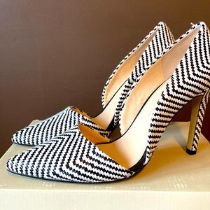 Banana Republic Adelia pumps